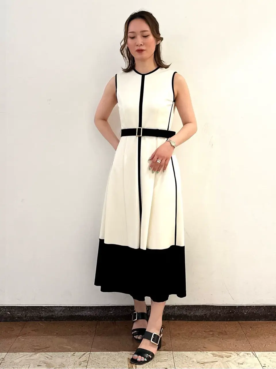 GRACE CONTINENTAL The Banquet Kogane. コーディネート画像