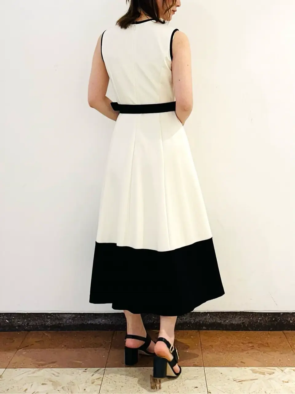 GRACE CONTINENTAL The Banquet Kogane. コーディネート画像