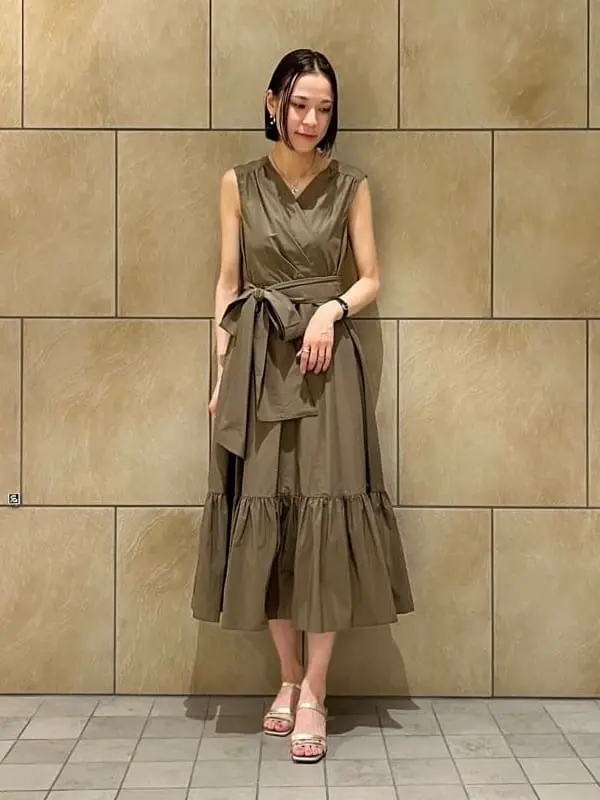 GRACE CONTINENTAL The Banquet 亀田 未希 コーディネート画像