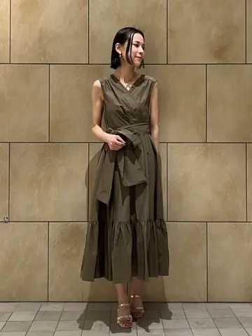 GRACE CONTINENTAL The Banquet 亀田 未希 コーディネート画像