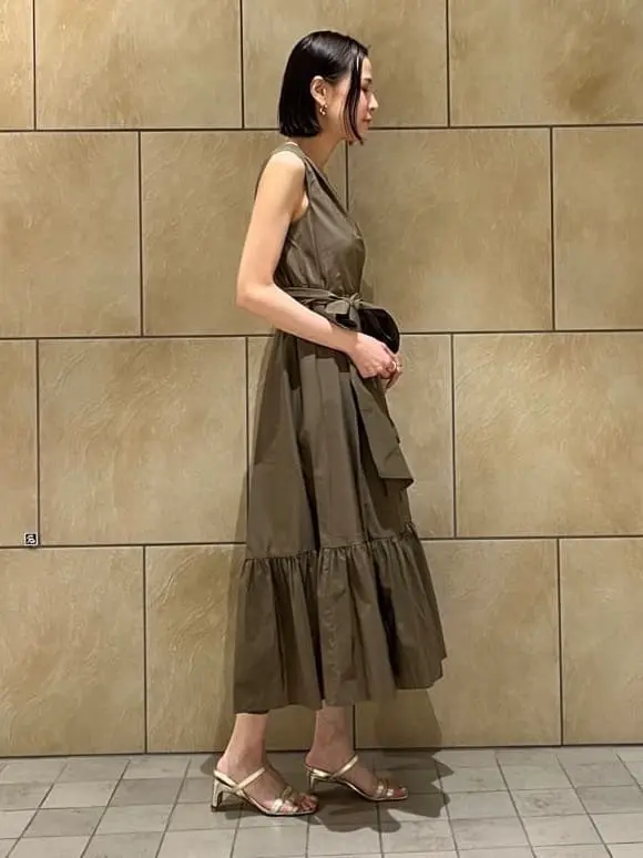 GRACE CONTINENTAL The Banquet 亀田 未希 コーディネート画像