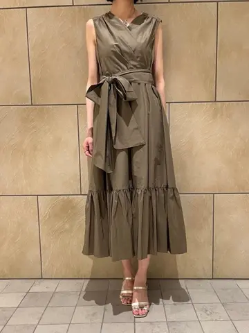 GRACE CONTINENTAL The Banquet 亀田 未希 コーディネート画像