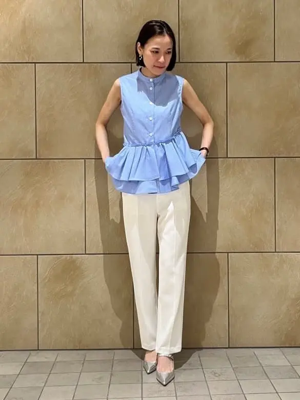 GRACE CONTINENTAL The Banquet 亀田 未希 コーディネート画像