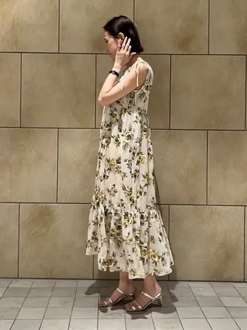 GRACE CONTINENTAL The Banquet 亀田 未希 コーディネート画像