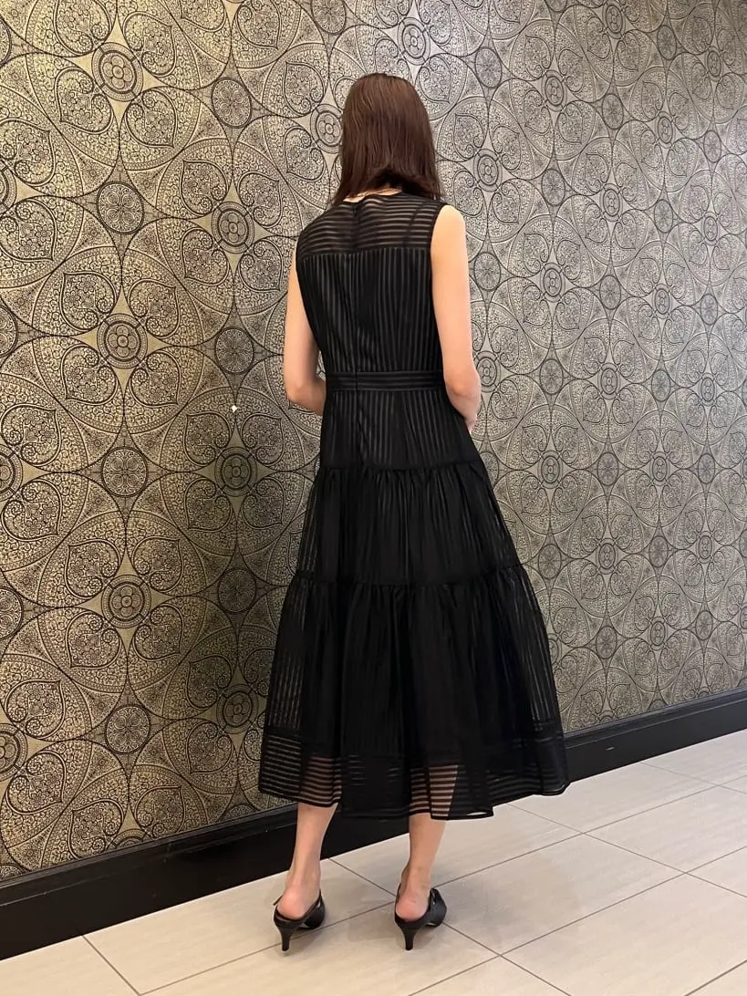 GRACE CONTINENTAL The Banquet 亀田 未希 コーディネート画像