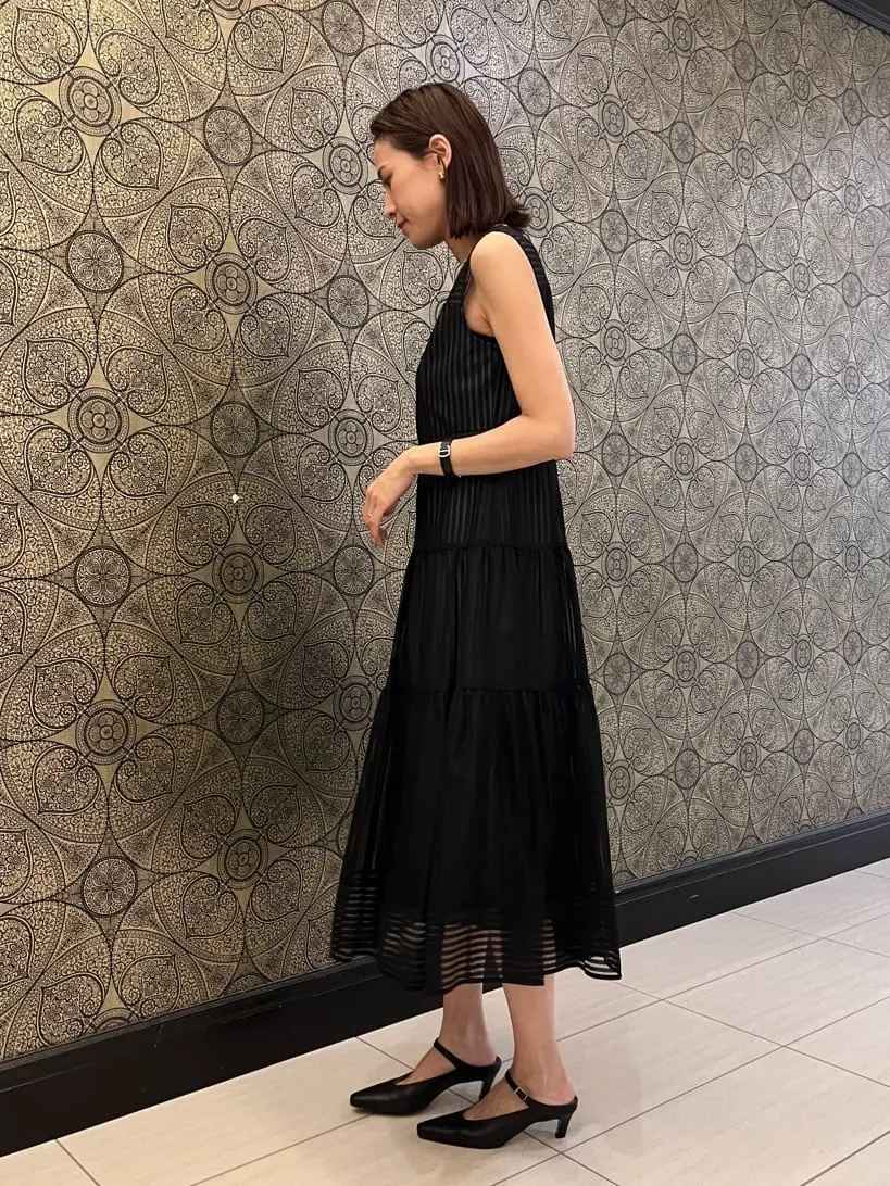 GRACE CONTINENTAL The Banquet 亀田 未希 コーディネート画像