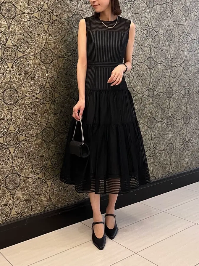 GRACE CONTINENTAL The Banquet 亀田 未希 コーディネート画像