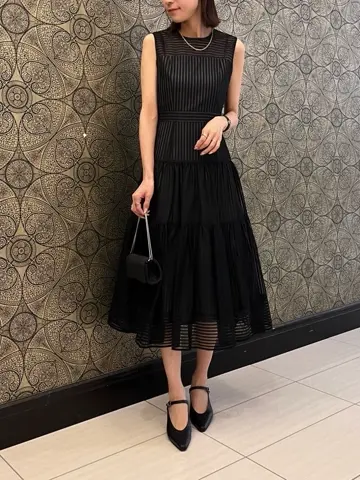 GRACE CONTINENTAL The Banquet 亀田 未希 コーディネート画像