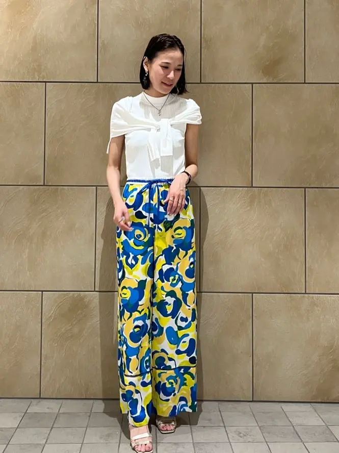 GRACE CONTINENTAL The Banquet 亀田 未希 コーディネート画像