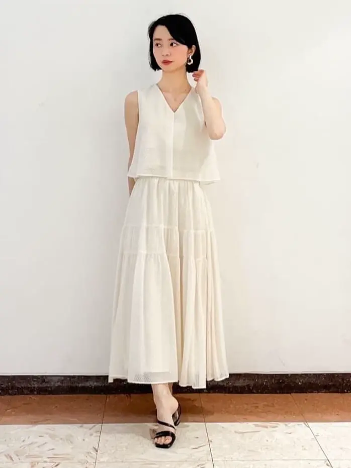 GRACE CONTINENTAL The Banquet yuri コーディネート画像