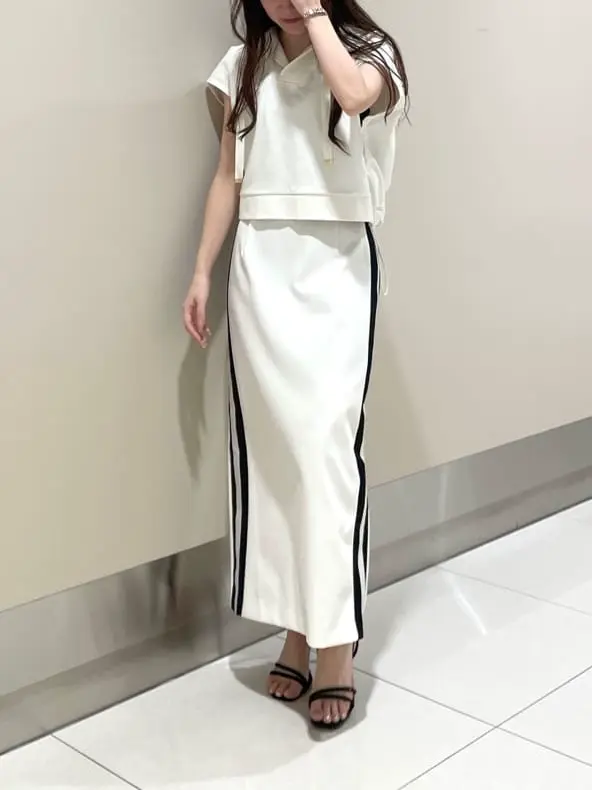 GRACE CONTINENTAL The Banquet Suzuka コーディネート画像