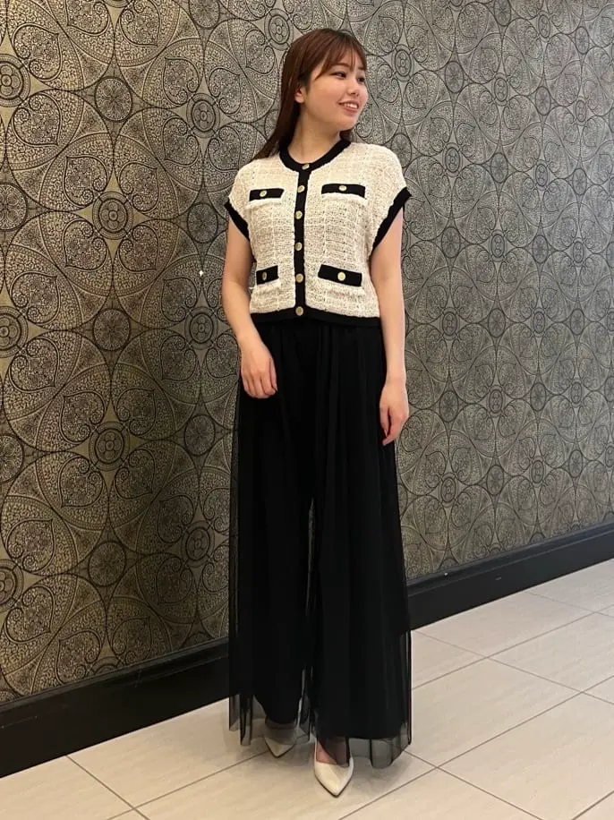 GRACE CONTINENTAL The Banquet 赤坂 梨来 コーディネート画像