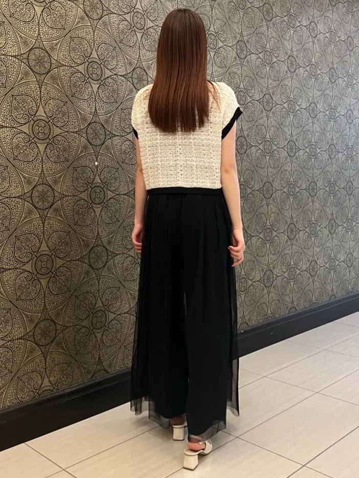 GRACE CONTINENTAL The Banquet 赤坂 梨来 コーディネート画像