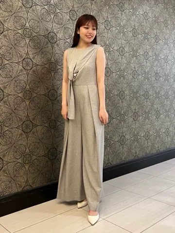 GRACE CONTINENTAL The Banquet 赤坂 梨来 コーディネート画像