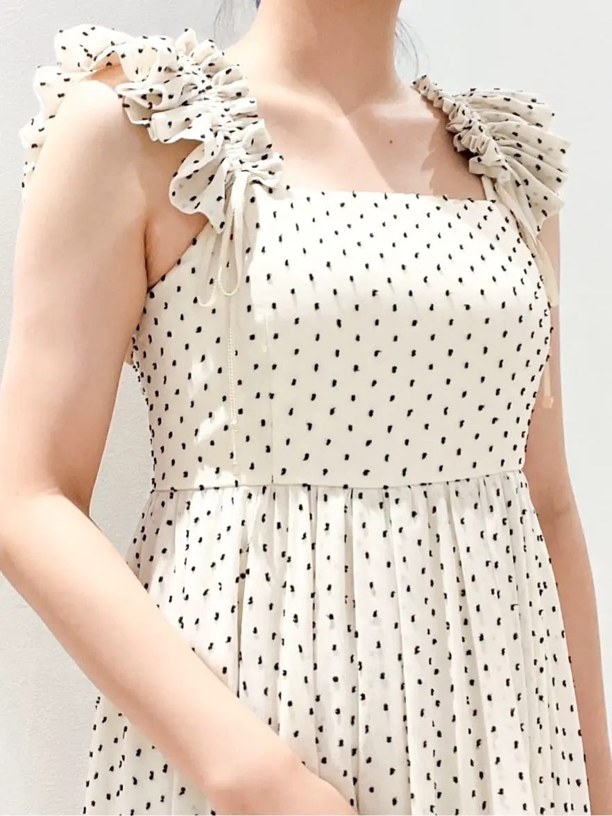 GRACE CONTINENTAL The Banquet CHISAKO.S コーディネート画像