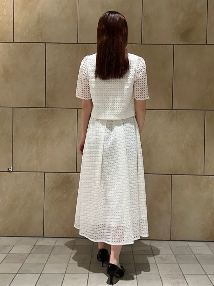 GRACE CONTINENTAL The Banquet 赤坂 梨来 コーディネート画像