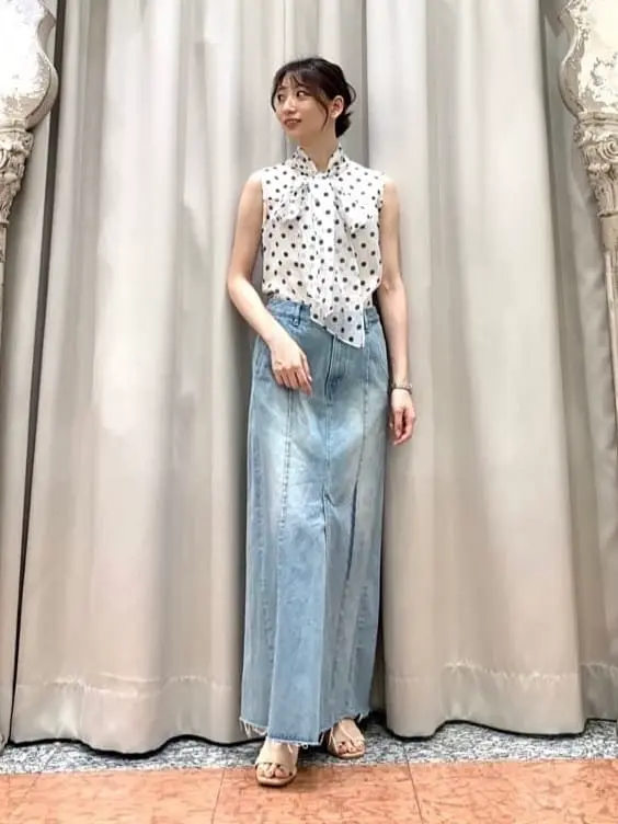 GRACE CONTINENTAL The Banquet eri コーディネート画像