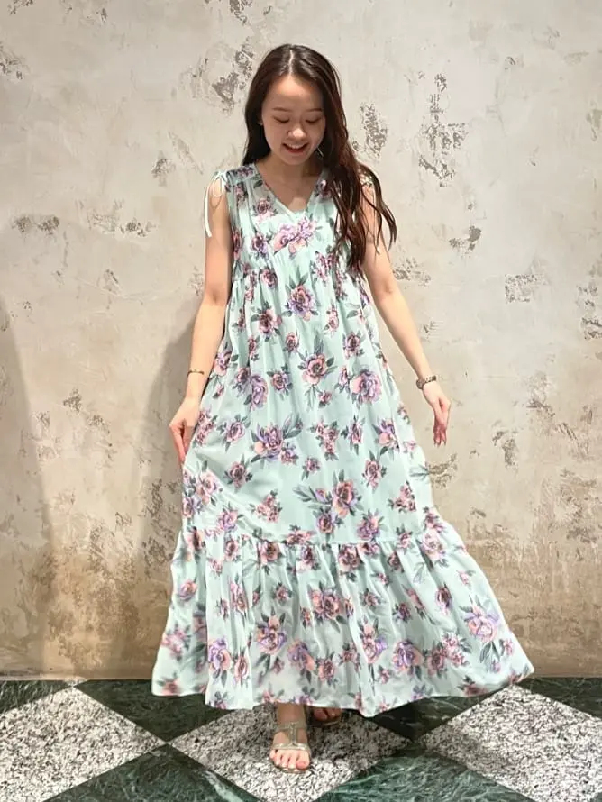 GRACE CONTINENTAL The Banquet Suzuka コーディネート画像