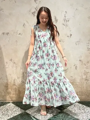 GRACE CONTINENTAL The Banquet Suzuka コーディネート画像