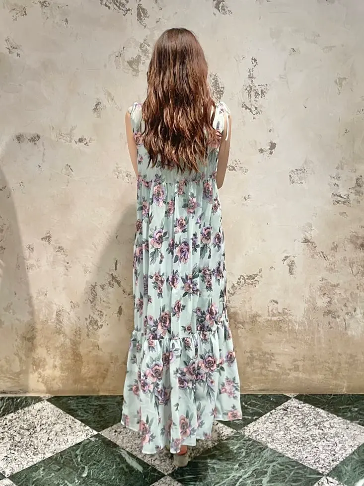 GRACE CONTINENTAL The Banquet Suzuka コーディネート画像