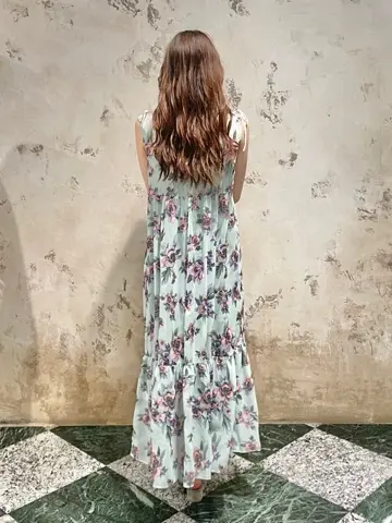 GRACE CONTINENTAL The Banquet Suzuka コーディネート画像