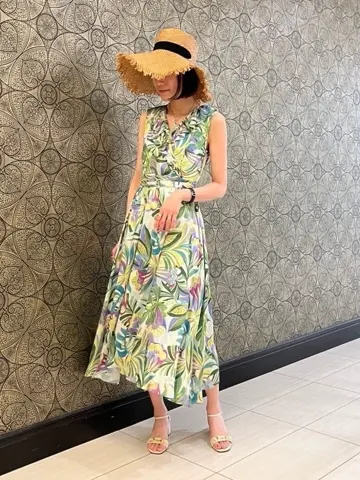 GRACE CONTINENTAL The Banquet 亀田 未希 コーディネート画像