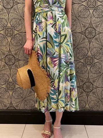 GRACE CONTINENTAL The Banquet 亀田 未希 コーディネート画像