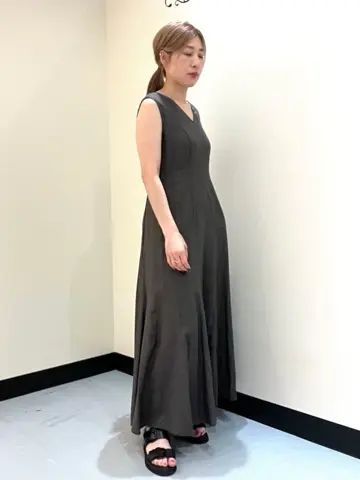 GRACE CONTINENTAL The Banquet 泉　智子 コーディネート画像