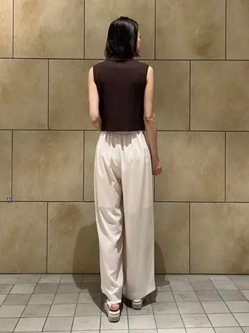 GRACE CONTINENTAL The Banquet 亀田 未希 コーディネート画像