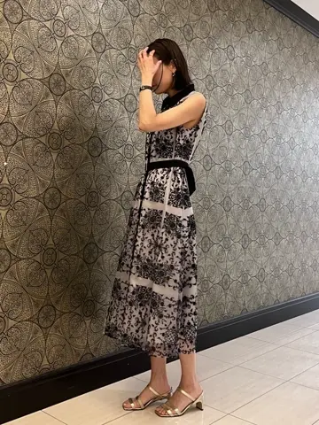 GRACE CONTINENTAL The Banquet 亀田 未希 コーディネート画像