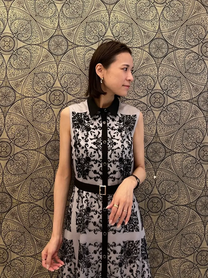 GRACE CONTINENTAL The Banquet 亀田 未希 コーディネート画像