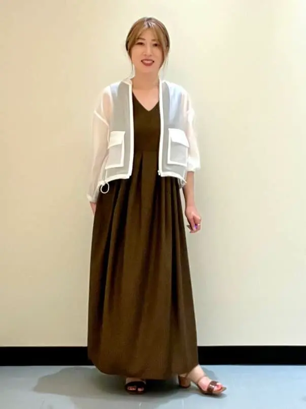 GRACE CONTINENTAL The Banquet 泉　智子 コーディネート画像