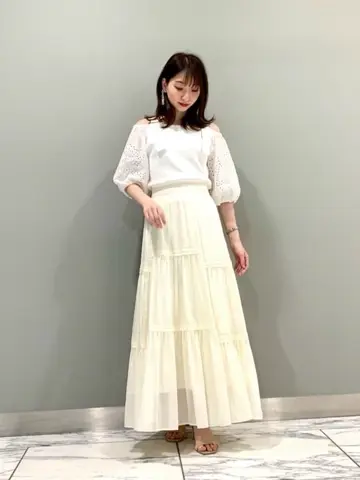 GRACE CONTINENTAL The Banquet eri コーディネート画像