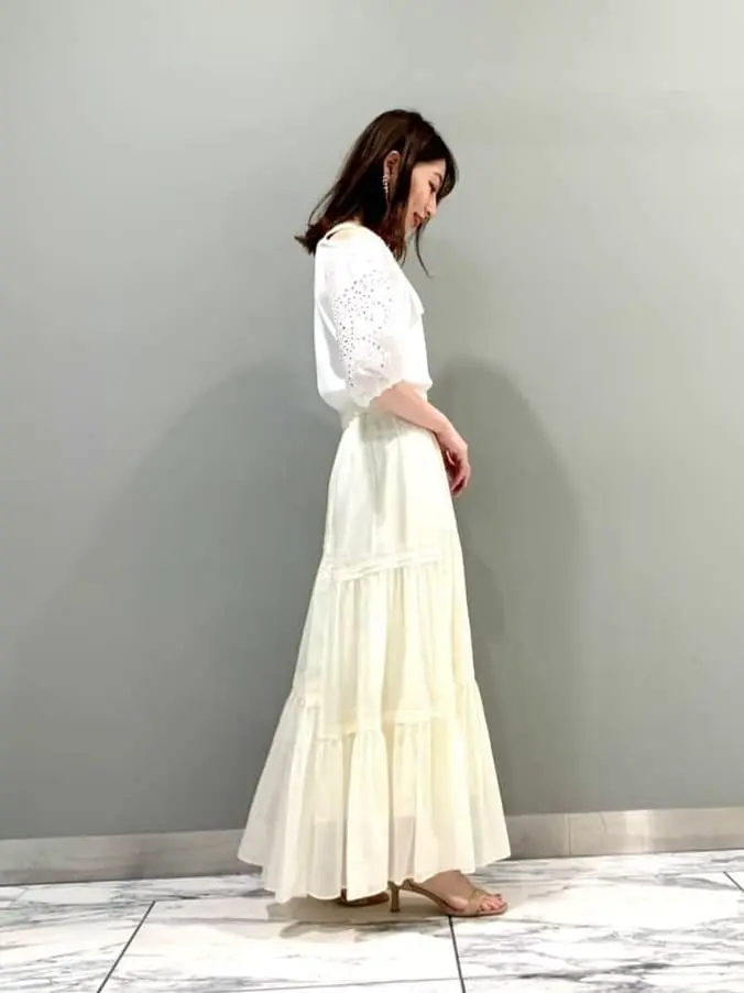 GRACE CONTINENTAL The Banquet eri コーディネート画像