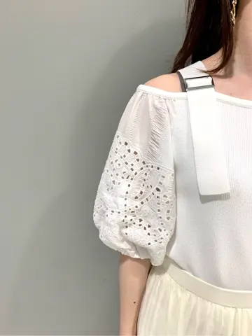 GRACE CONTINENTAL The Banquet eri コーディネート画像