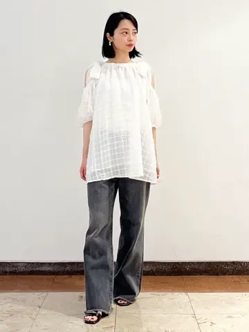 GRACE CONTINENTAL The Banquet yuri コーディネート画像