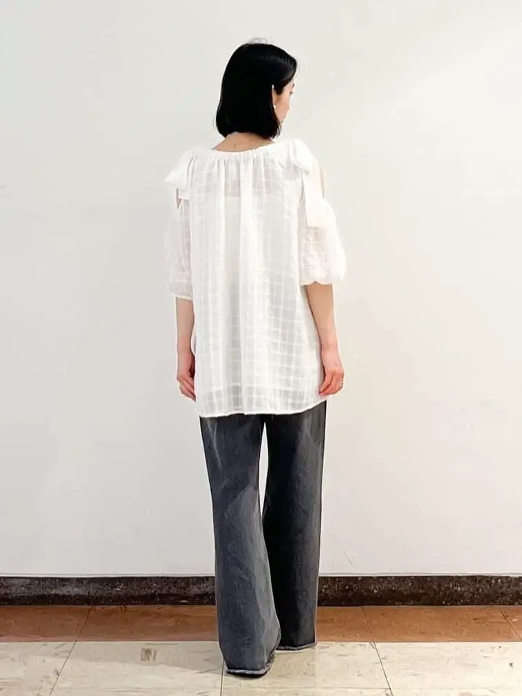 GRACE CONTINENTAL The Banquet yuri コーディネート画像