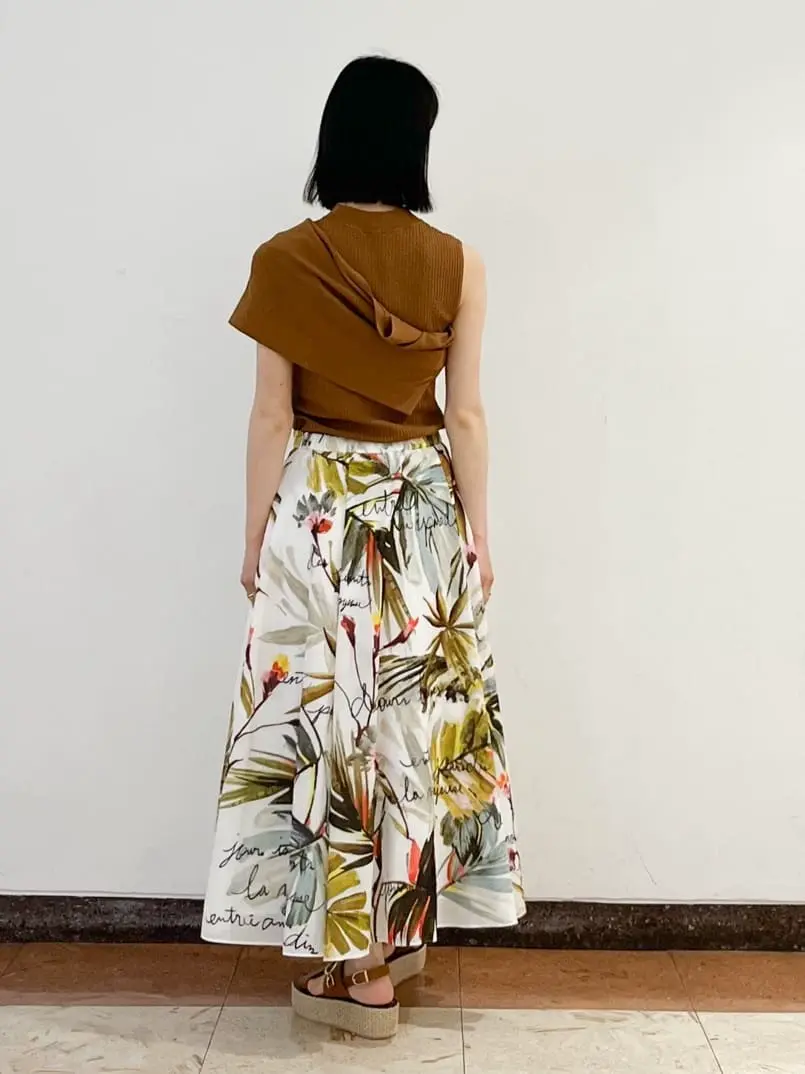 GRACE CONTINENTAL The Banquet yuri コーディネート画像