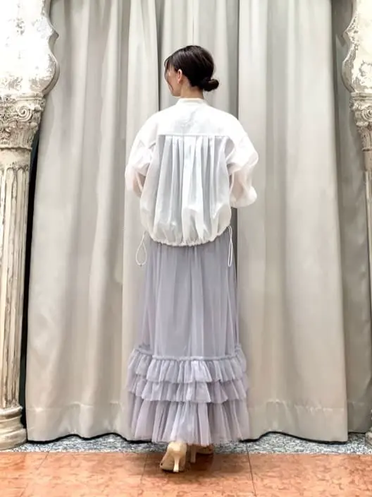 GRACE CONTINENTAL The Banquet eri コーディネート画像