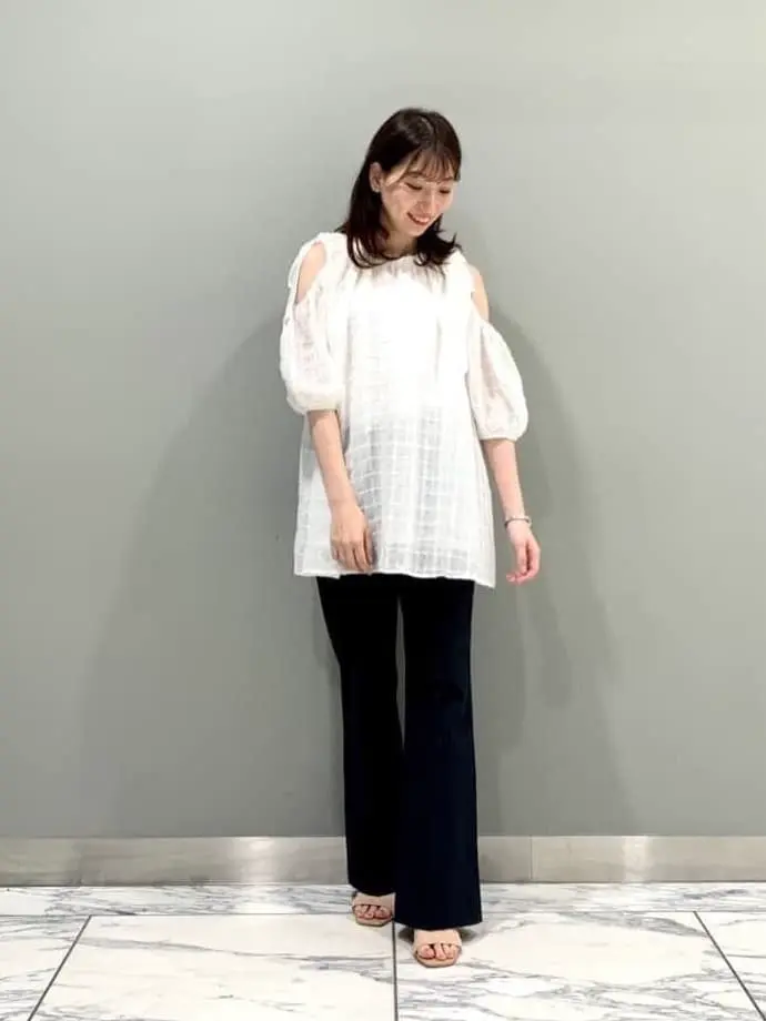 GRACE CONTINENTAL The Banquet eri コーディネート画像