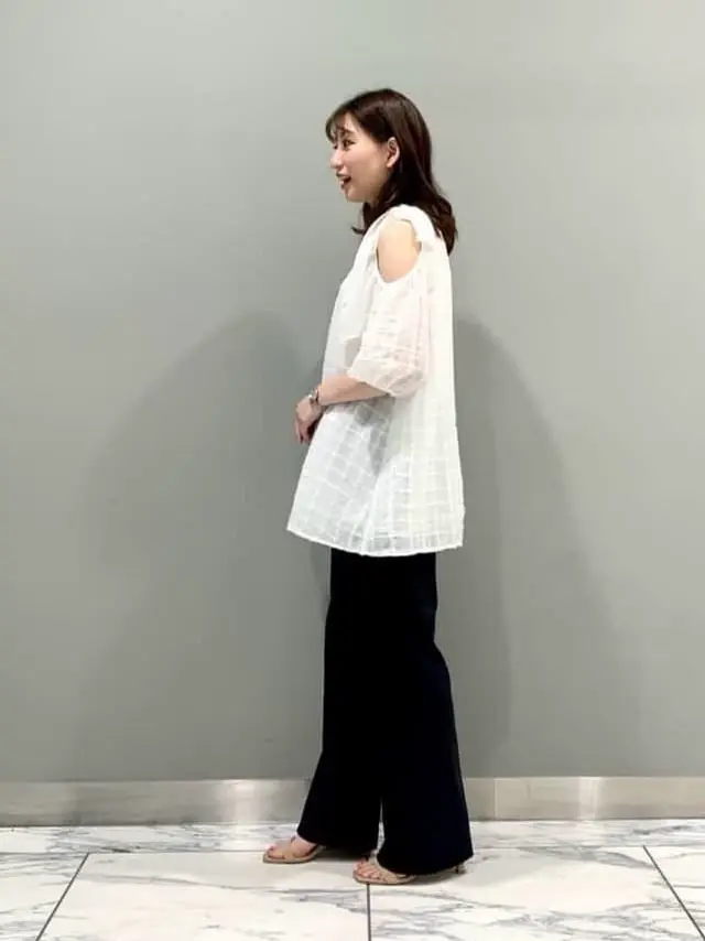 GRACE CONTINENTAL The Banquet eri コーディネート画像