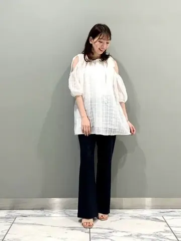 GRACE CONTINENTAL The Banquet eri コーディネート画像