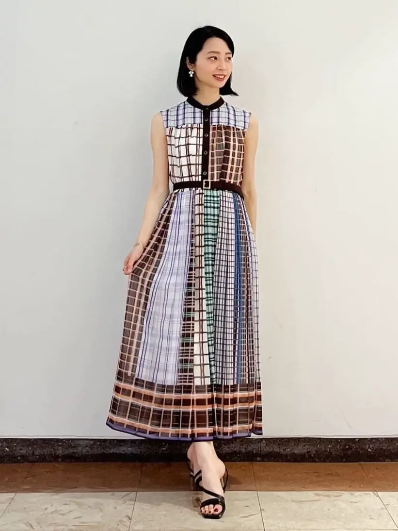 GRACE CONTINENTAL The Banquet yuri コーディネート画像