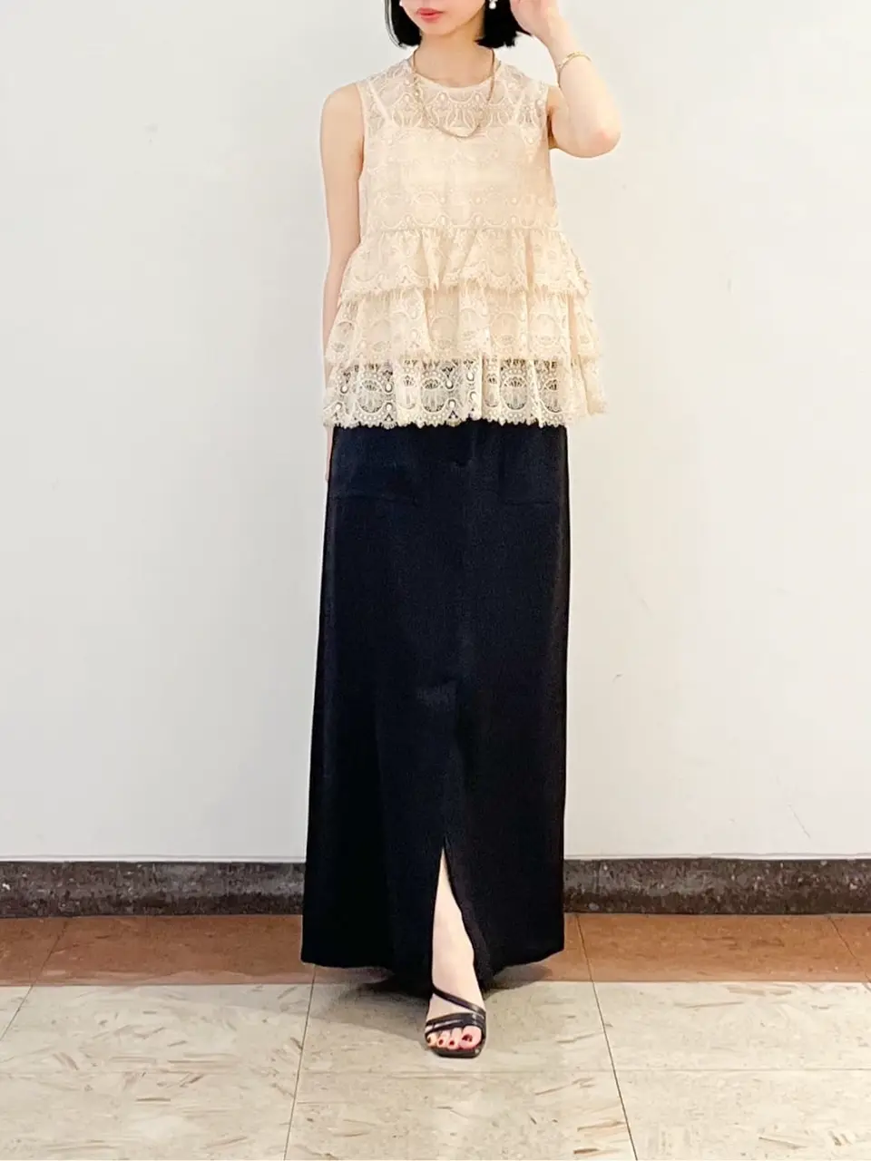 GRACE CONTINENTAL The Banquet yuri コーディネート画像