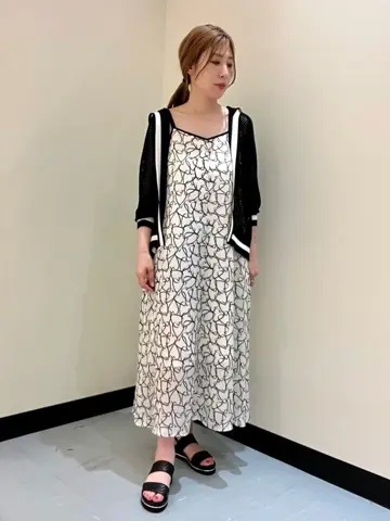 GRACE CONTINENTAL The Banquet 泉　智子 コーディネート画像