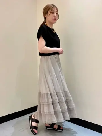 GRACE CONTINENTAL The Banquet 泉　智子 コーディネート画像