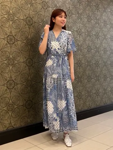 GRACE CONTINENTAL The Banquet 赤坂 梨来 コーディネート画像