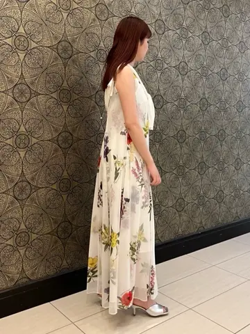 GRACE CONTINENTAL The Banquet 赤坂 梨来 コーディネート画像