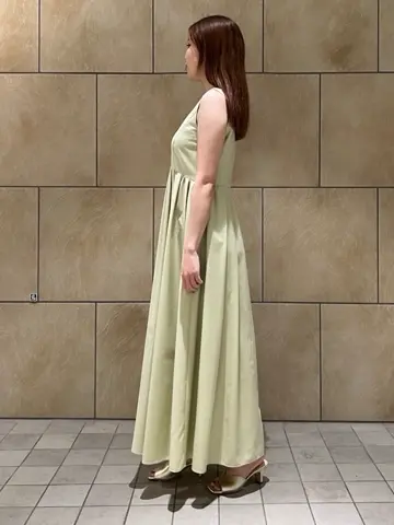 GRACE CONTINENTAL The Banquet 赤坂 梨来 コーディネート画像