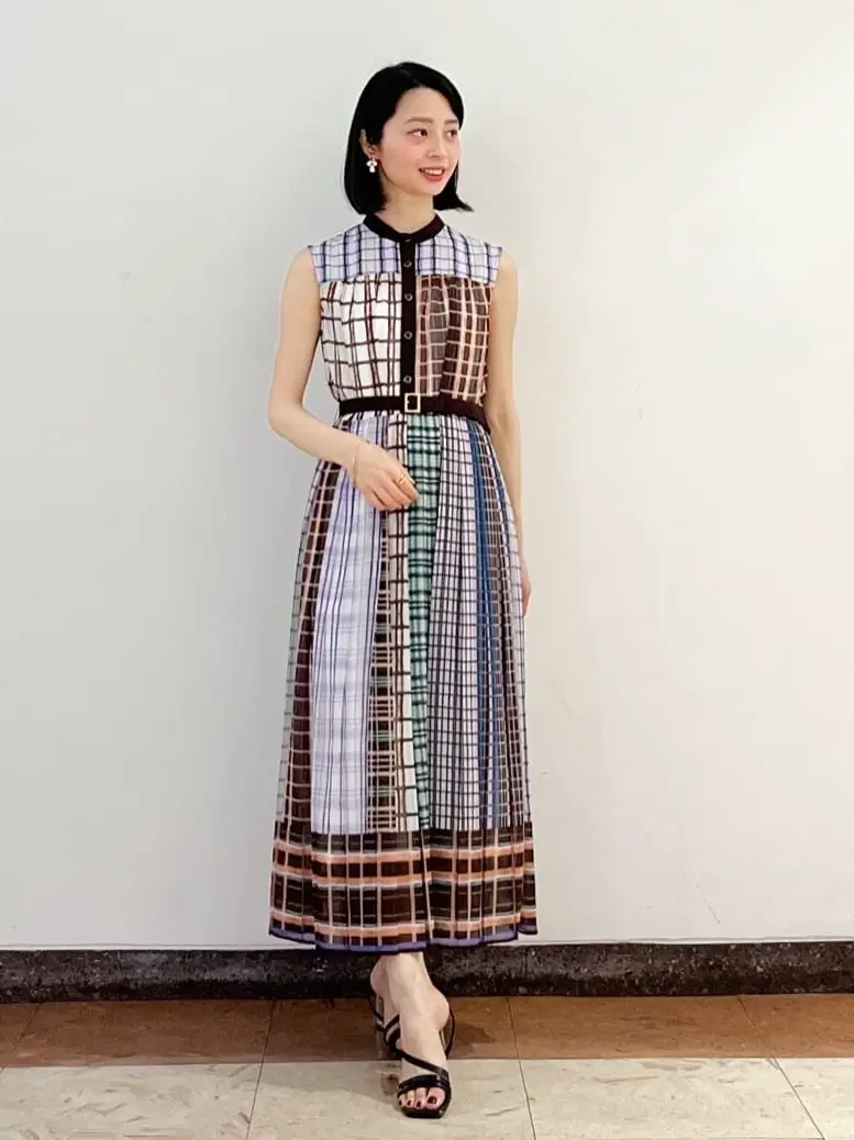 GRACE CONTINENTAL The Banquet yuri コーディネート画像